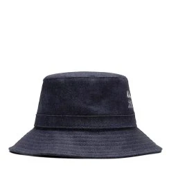 A.P.C. BOB MARK FEARLESS BUCKET HAT