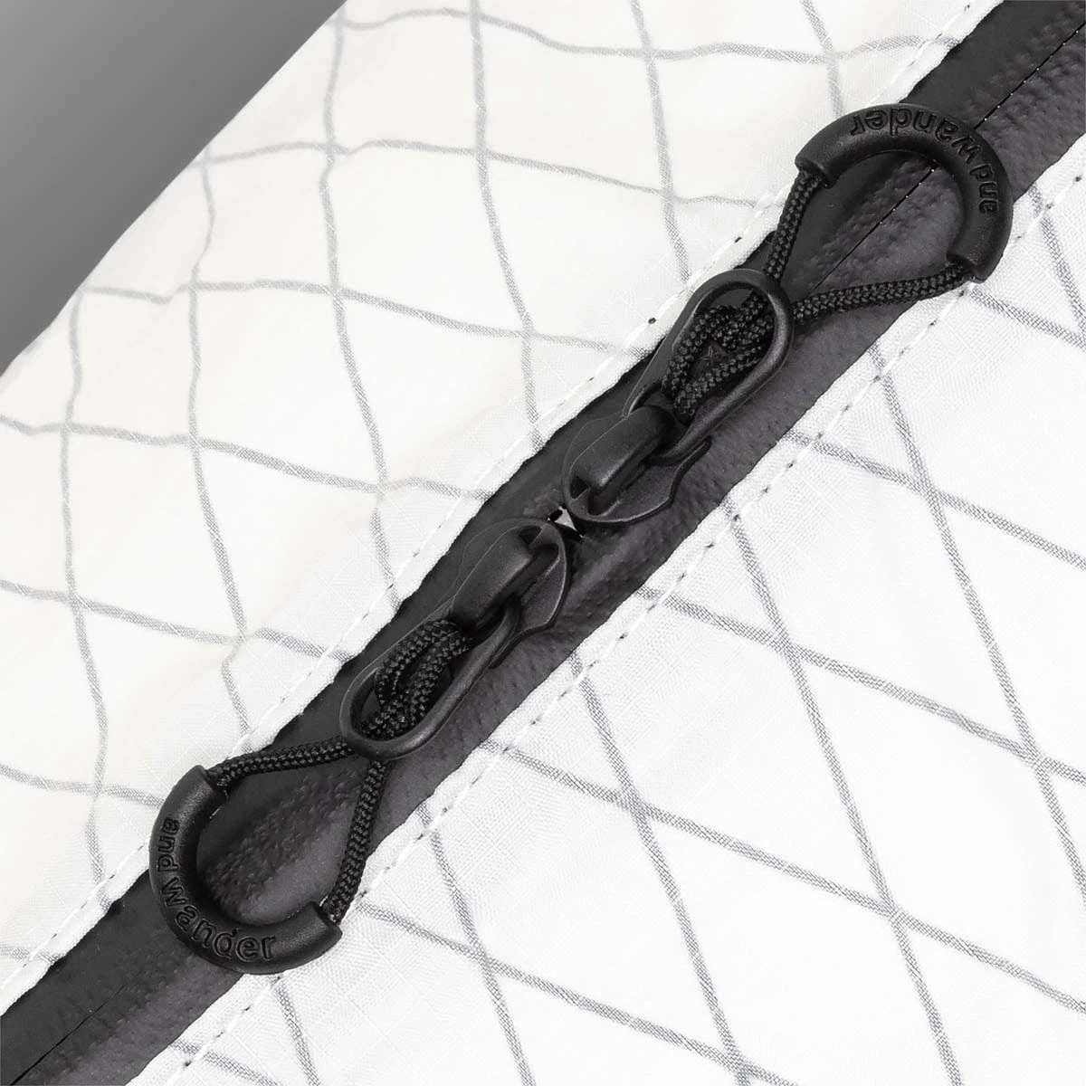 And Wander X-PAC 45L TOTE BAG - Image 10