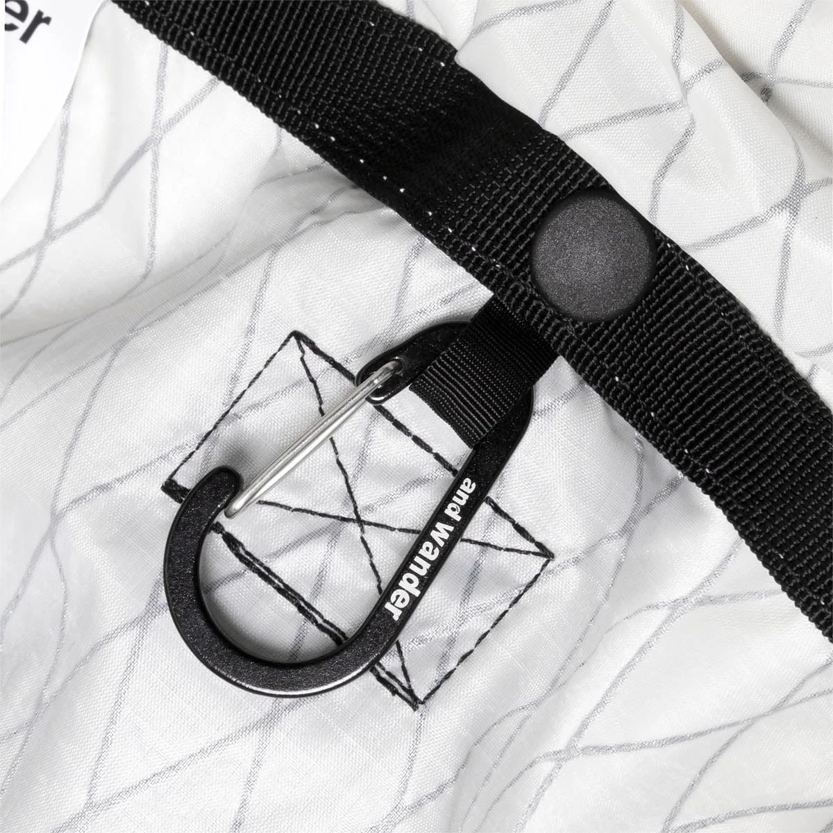 And Wander X-PAC 45L TOTE BAG - Image 9