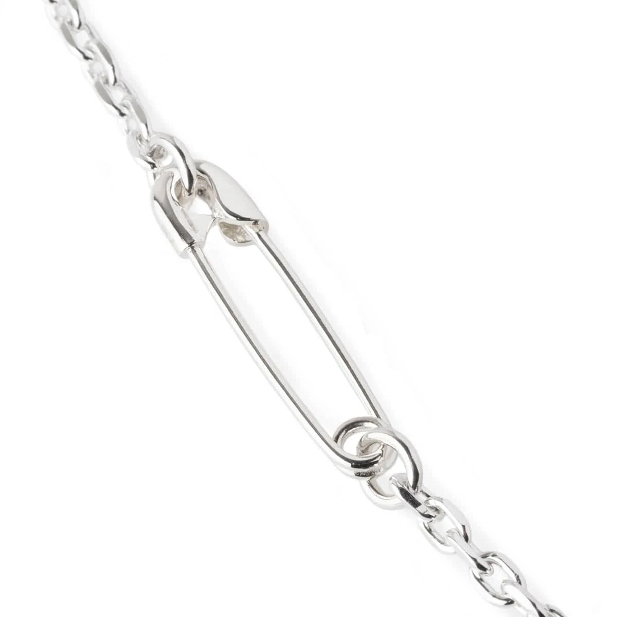 Neighborhood SILVER SAFETY PIN NECKLACE - Image 2