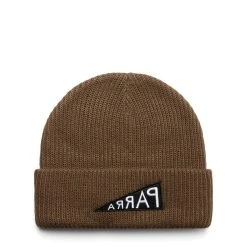 By Parra MIRRORED FLAG LOGO BEANIE